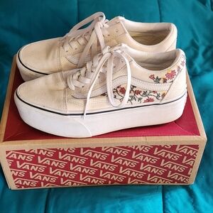 Platform vans